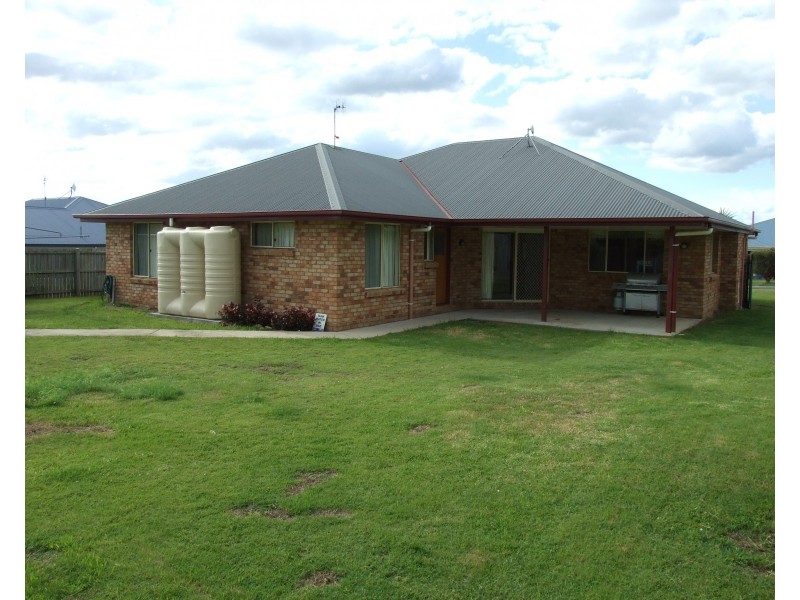 7 Matthew Court, Crows Nest QLD 4355