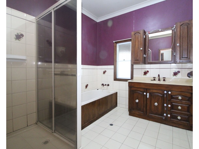 26 Pinnell Road, Crows Nest QLD 4355