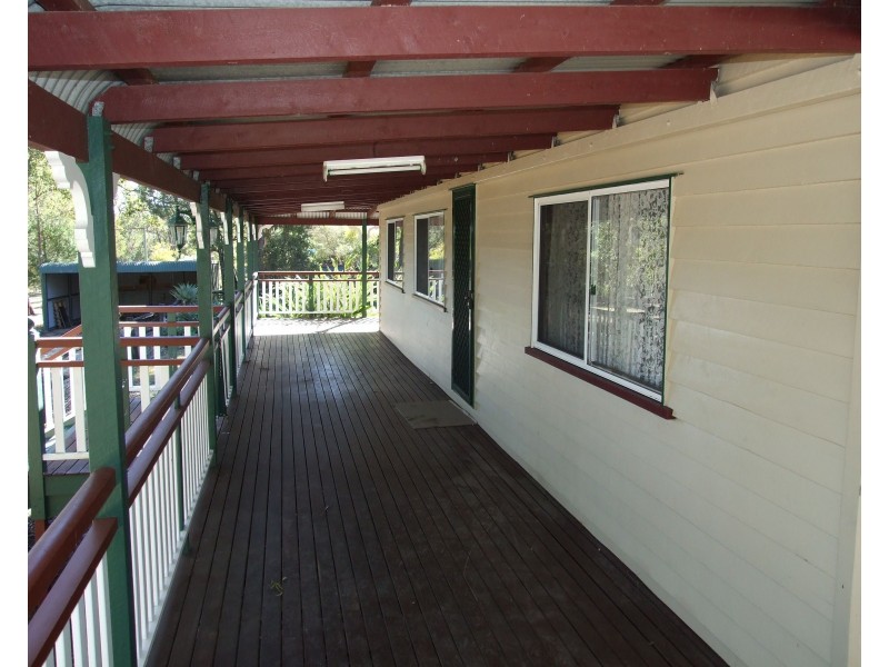 26 Pinnell Road, Crows Nest QLD 4355