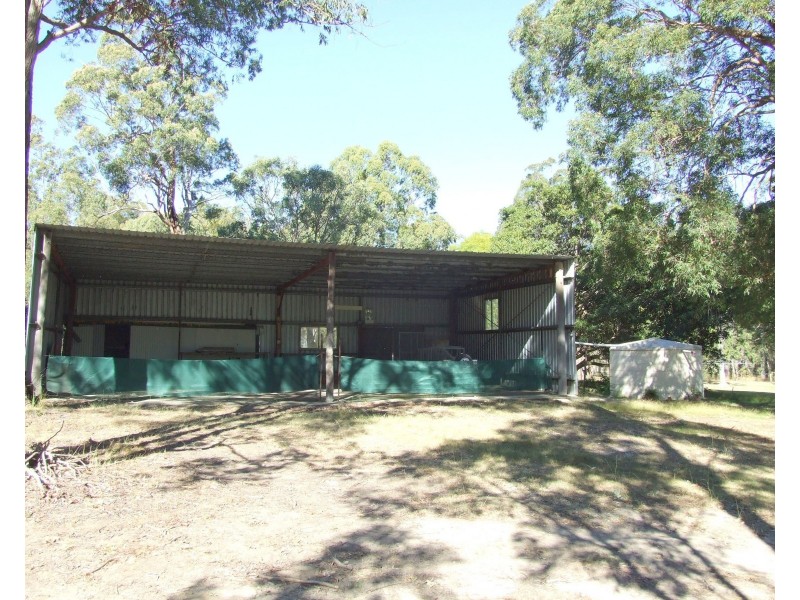 26 Pinnell Road, Crows Nest QLD 4355