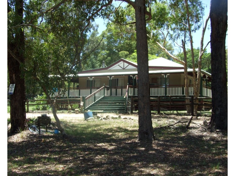 26 Pinnell Road, Crows Nest QLD 4355