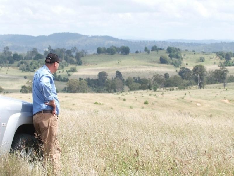 5758 New England Highway, Crows Nest QLD 4355