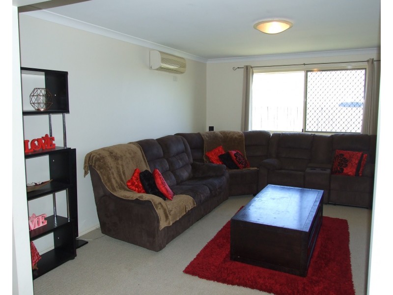 17 Vicky Avenue, Crows Nest QLD 4355