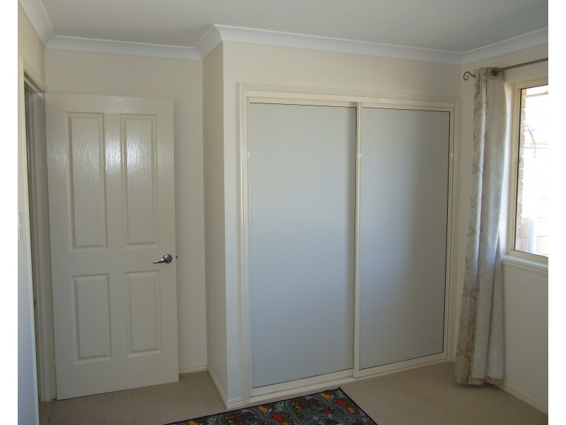 17 Vicky Avenue, Crows Nest QLD 4355