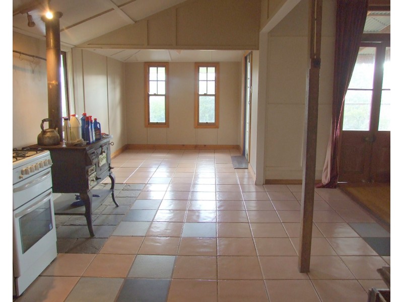 2279 Pierce Creek Road, Crows Nest QLD 4355