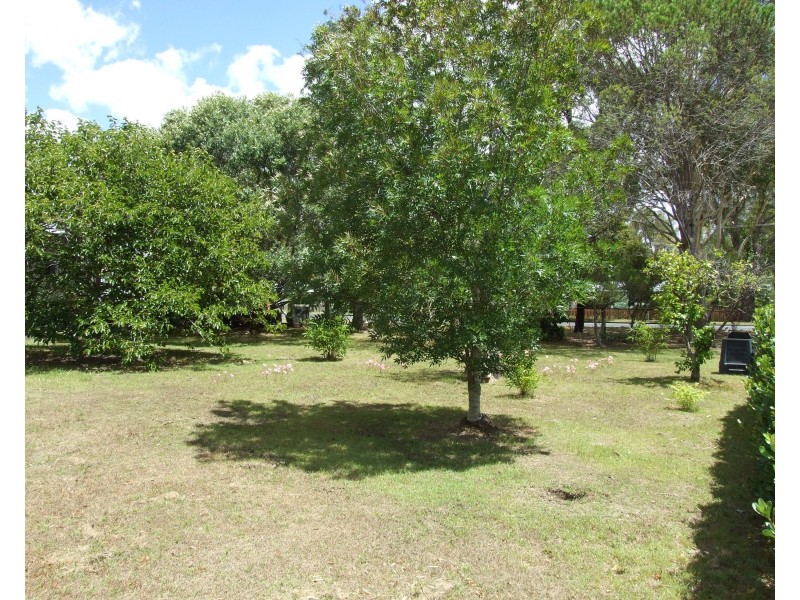 11 Jones Street, Crows Nest QLD 4355