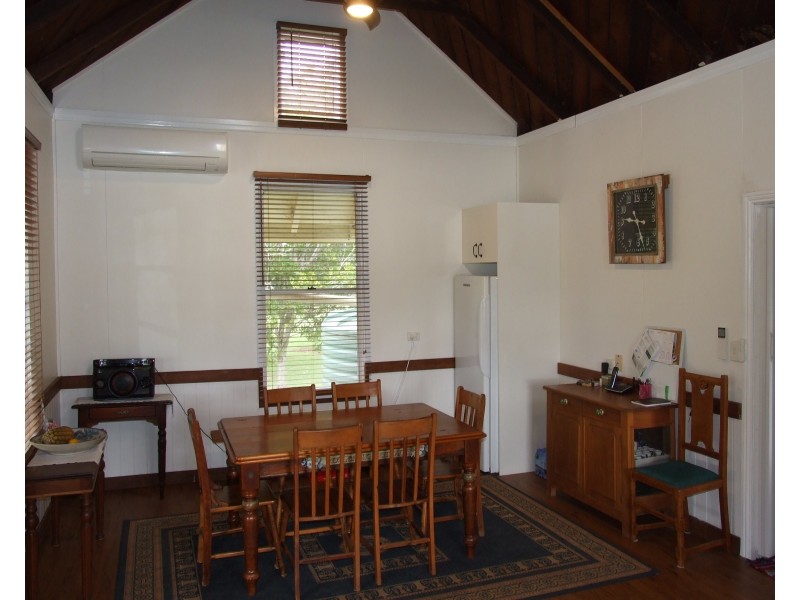 327 Haden-Peranga Road, Haden QLD 4353