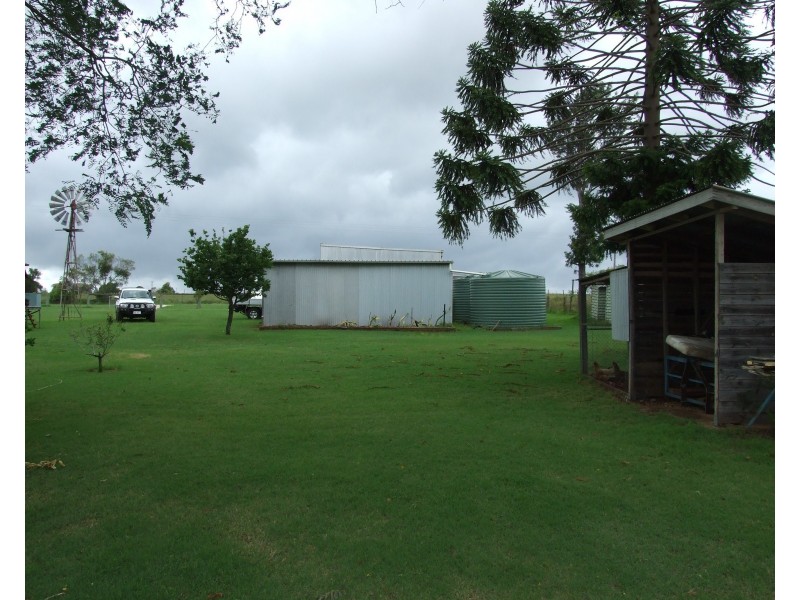 327 Haden-Peranga Road, Haden QLD 4353