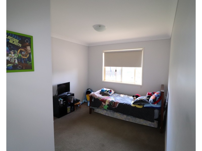 5 Alexander Close, Crows Nest QLD 4355