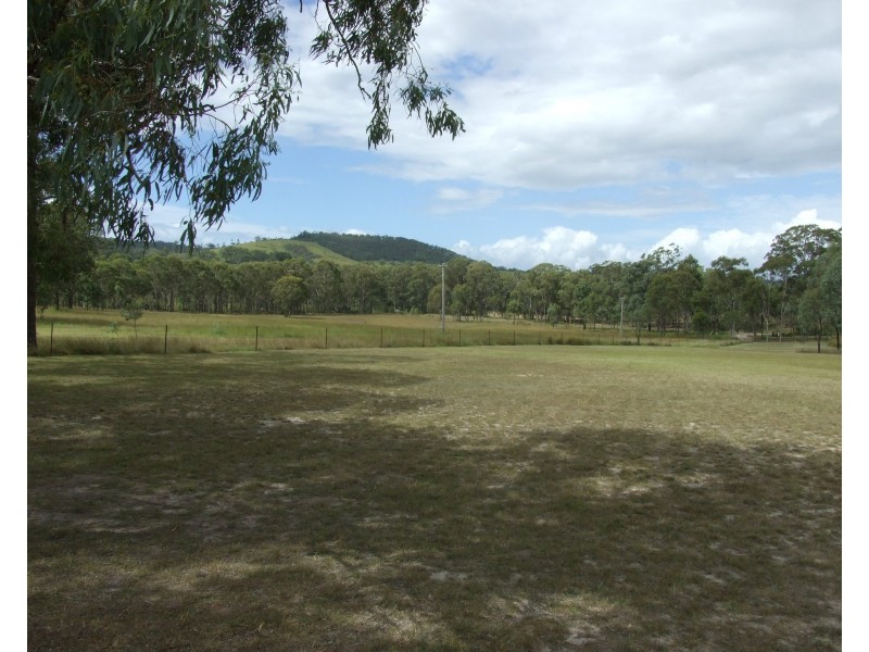 527 Palms Road, Cooyar QLD 4402