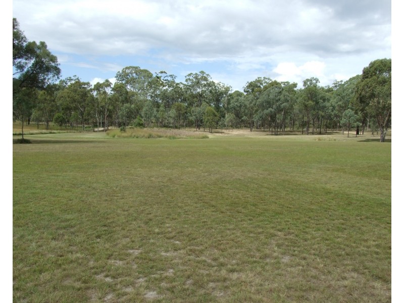 527 Palms Road, Cooyar QLD 4402