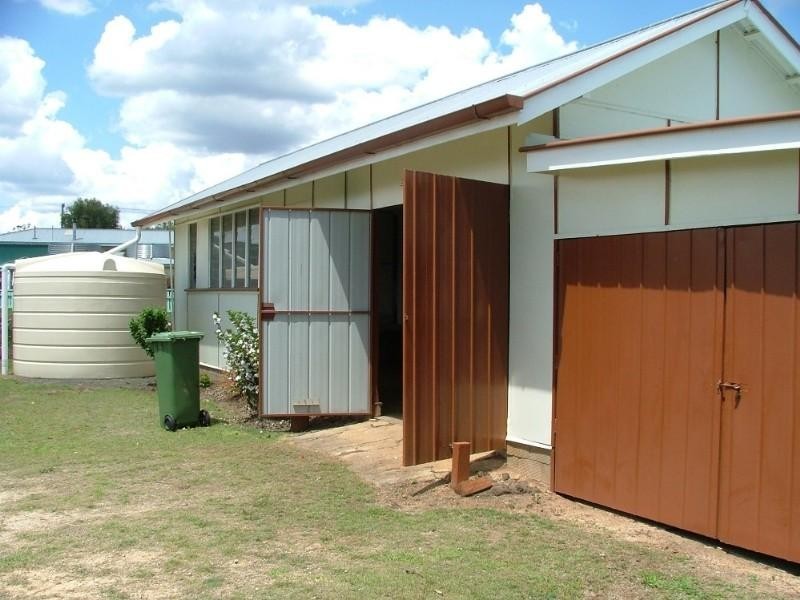 3 Vandersee Avenue, Crows Nest QLD 4355