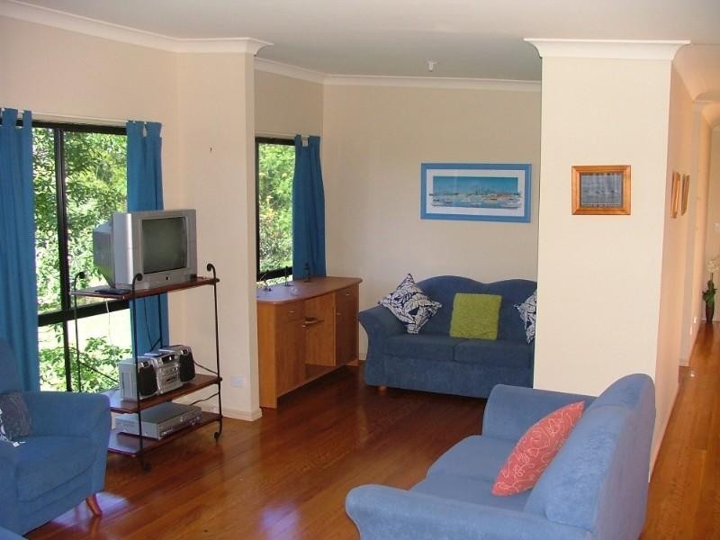 3143 Esk – Hampton Road, Ravensbourne QLD 4352