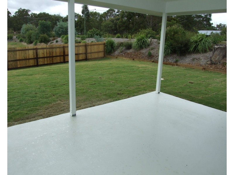 2 Cedarwood Drive, Crows Nest QLD 4355