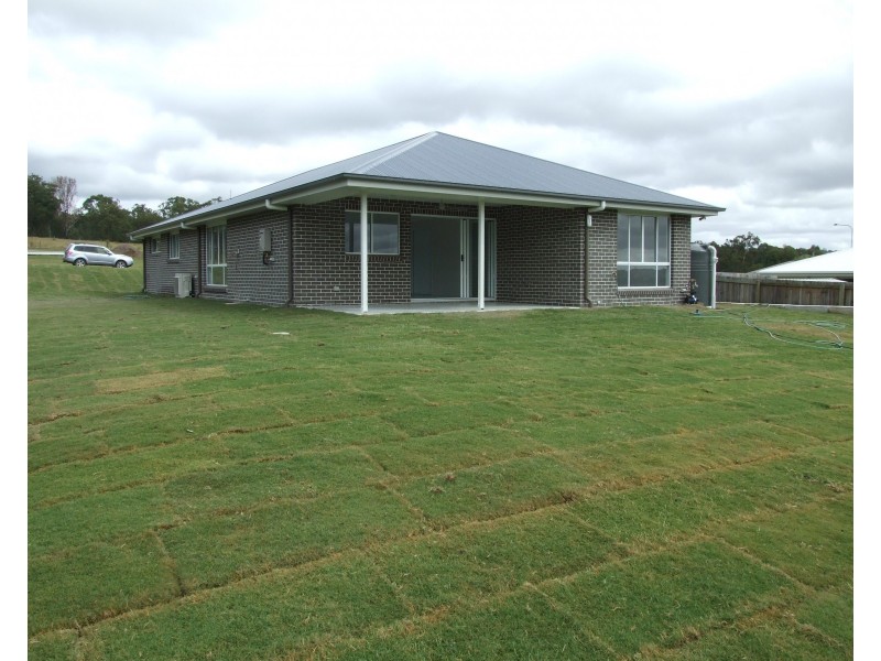 2 Cedarwood Drive, Crows Nest QLD 4355