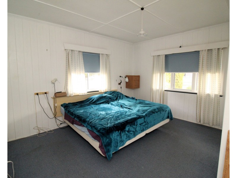 5 Nolan Street, Crows Nest QLD 4355