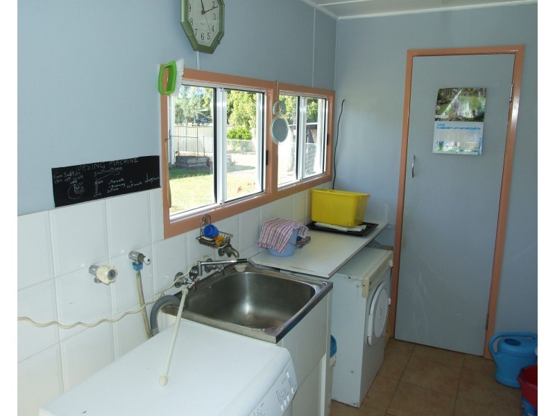 5 Nolan Street, Crows Nest QLD 4355