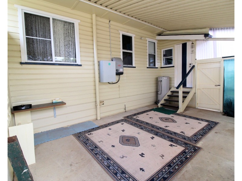 5 Nolan Street, Crows Nest QLD 4355