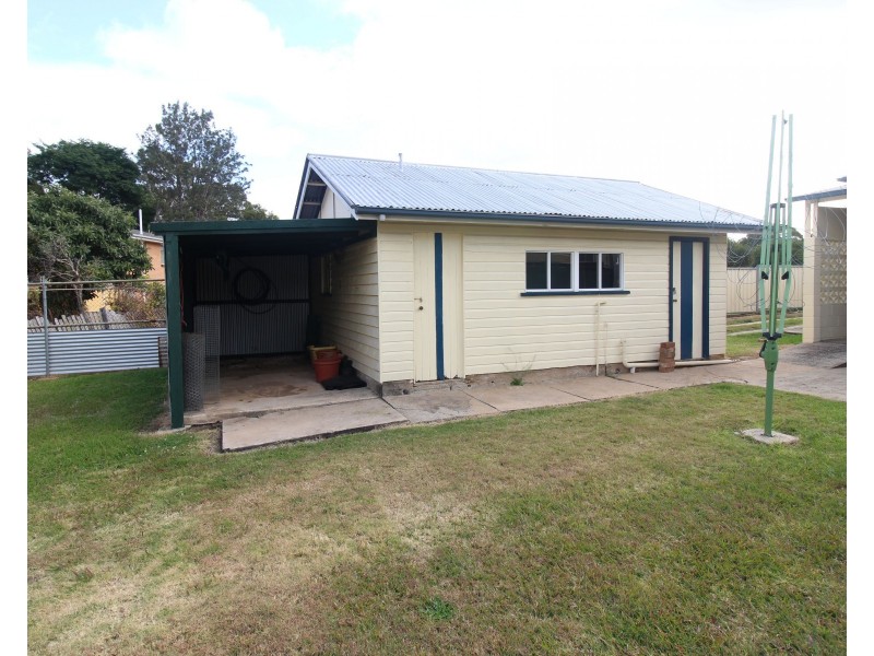 5 Nolan Street, Crows Nest QLD 4355