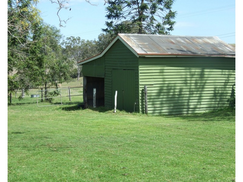 2077 Pierce Creek Road, Crows Nest QLD 4355