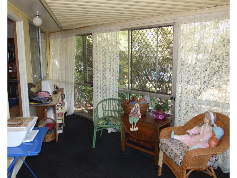 4 Dale Street, Crows Nest QLD 4355