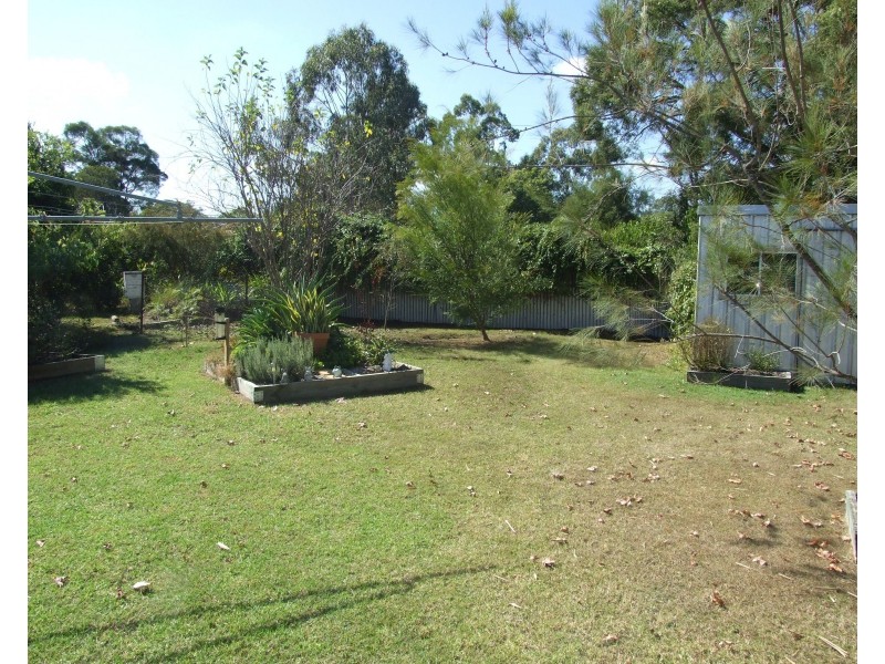 4 Dale Street, Crows Nest QLD 4355