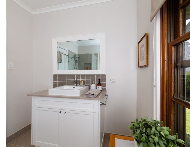 674 Anduramba Road, Crows Nest QLD 4355