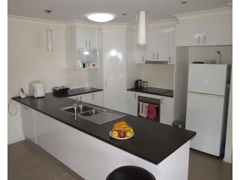 1/24 Creek Street, Crows Nest QLD 4355