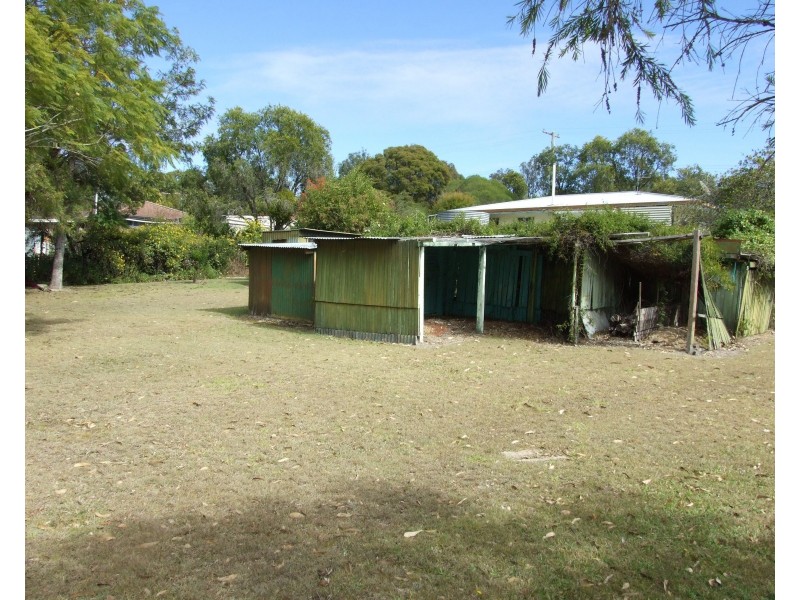 18 Andrews Road, Crows Nest QLD 4355