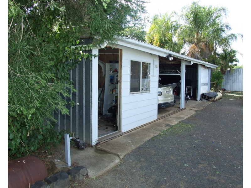 36 Mocatta Street, Goombungee QLD 4354