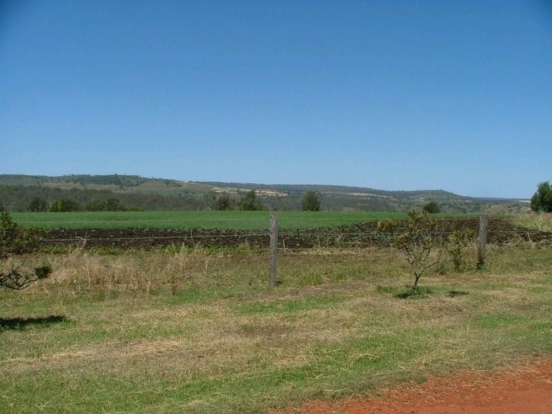 873 Haden Crows Nest Road, Crows Nest QLD 4355