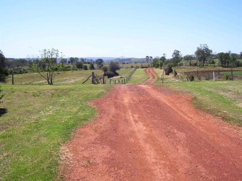 873 Haden Crows Nest Road, Crows Nest QLD 4355