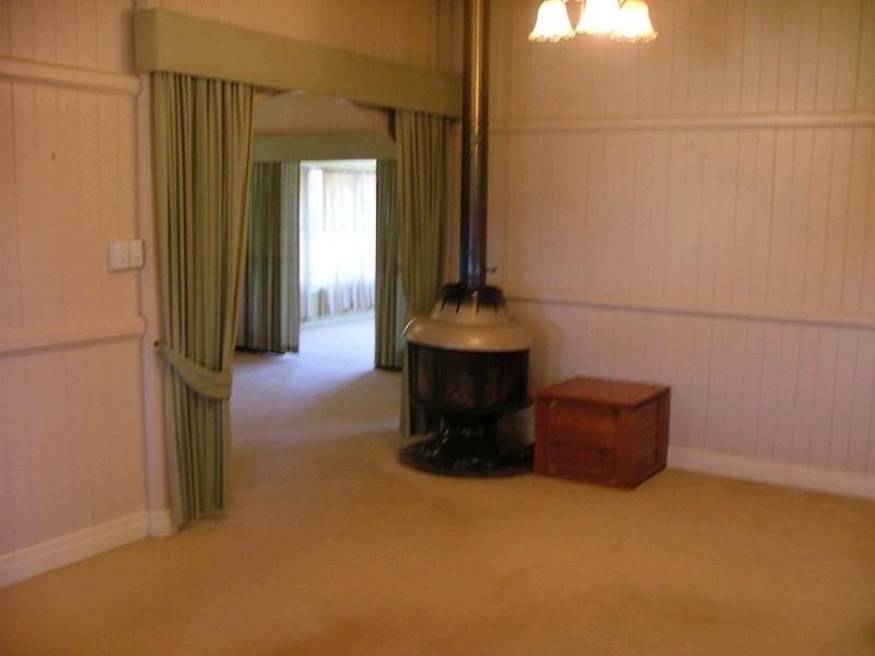 873 Haden Crows Nest Road, Crows Nest QLD 4355