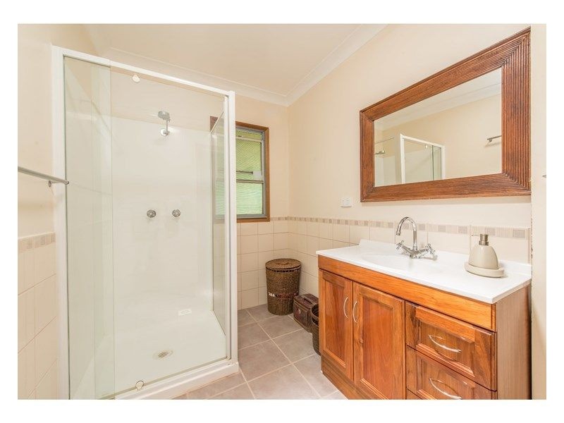 36 Mocatta Street, Goombungee QLD 4354