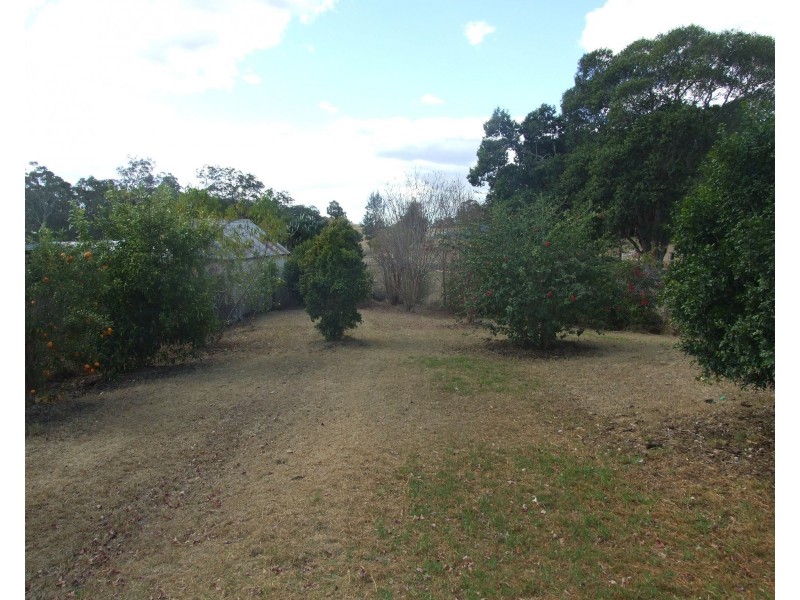 1530 Haden Crows Nest Road, Haden QLD 4353