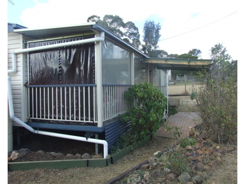 1530 Haden Crows Nest Road, Haden QLD 4353