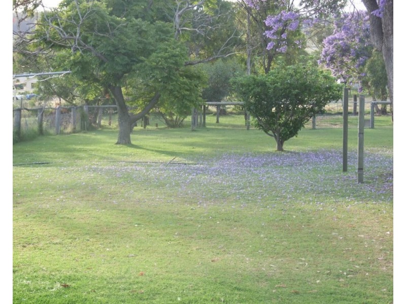 139 Mocatta Street, Goombungee QLD 4354