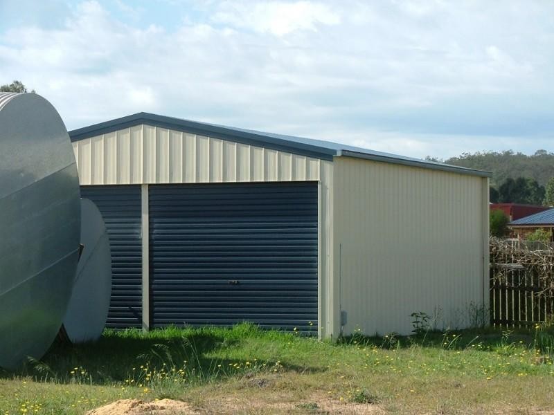 11 Lee Crescent, Crows Nest QLD 4355