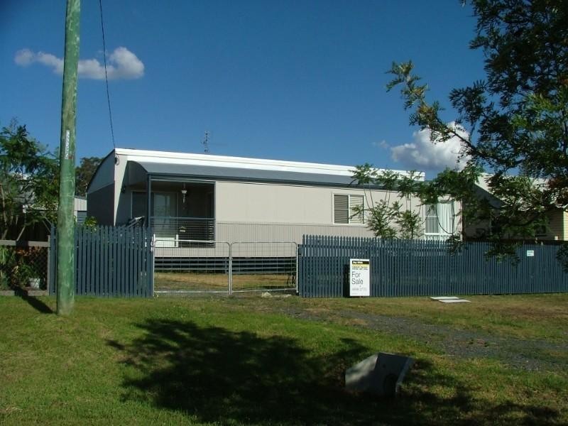 108 Mocatta Street, Goombungee QLD 4354