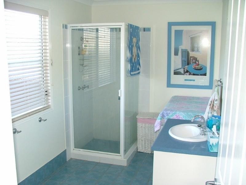 108 Mocatta Street, Goombungee QLD 4354