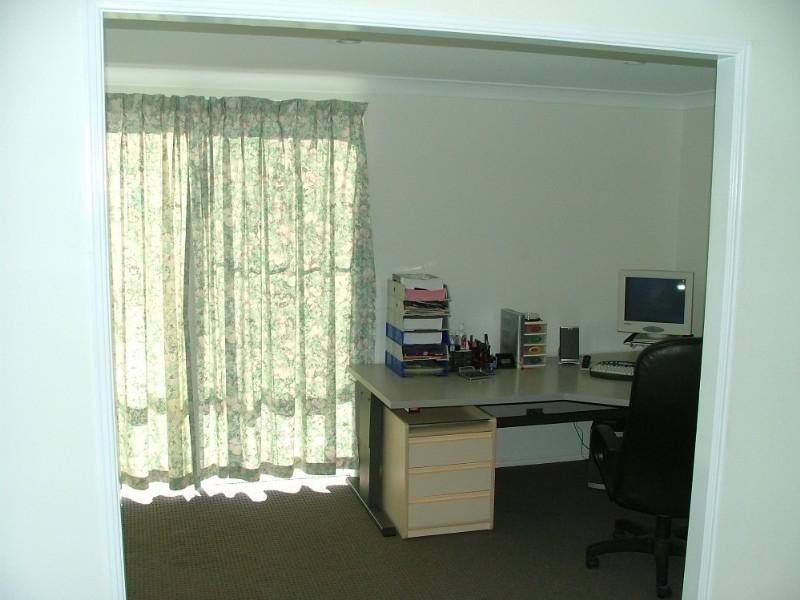 108 Mocatta Street, Goombungee QLD 4354