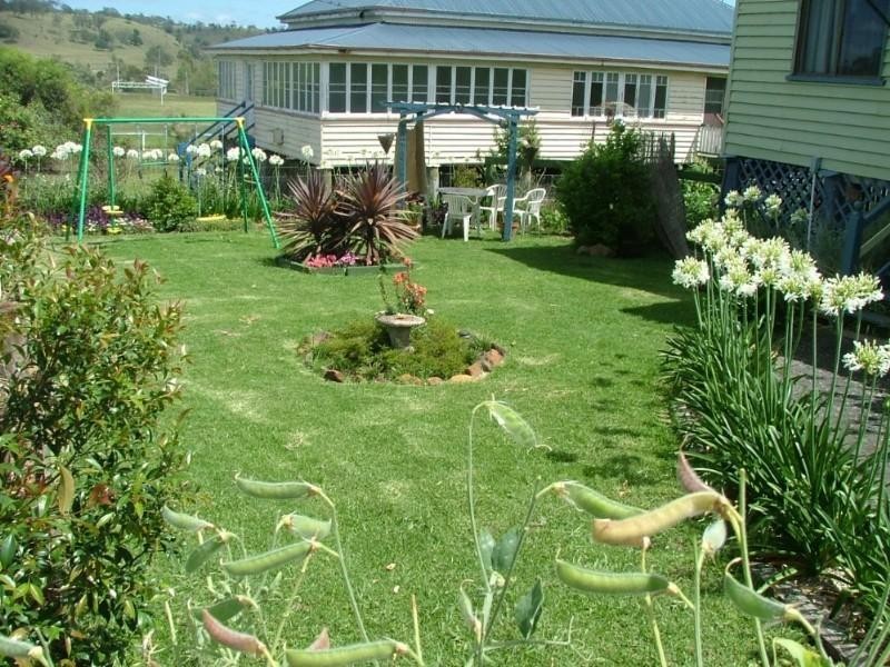 1532 Crows Nest Road, Haden QLD 4353