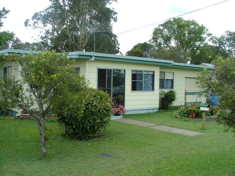 13 Nolan Street, Crows Nest QLD 4355