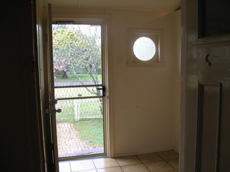 28 Albert Street, Crows Nest QLD 4355