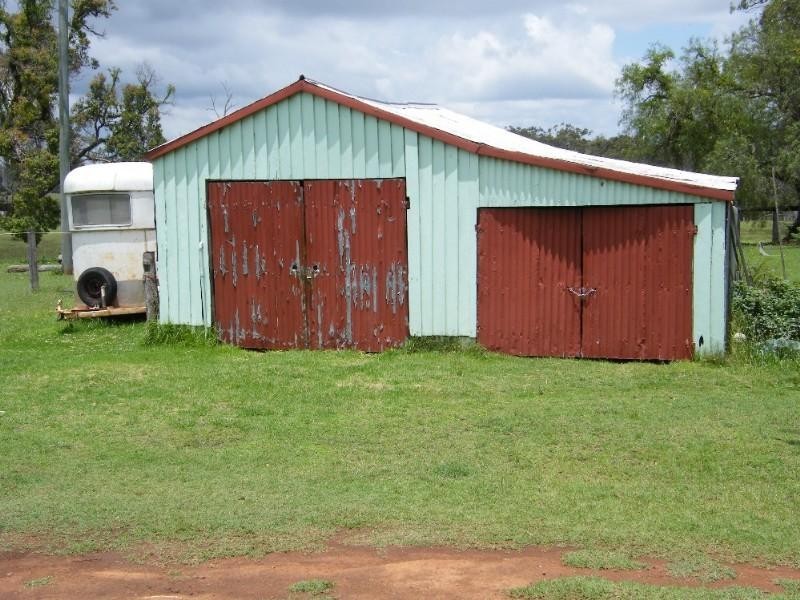 504 Groomsville Plainby Road, Crows Nest QLD 4355