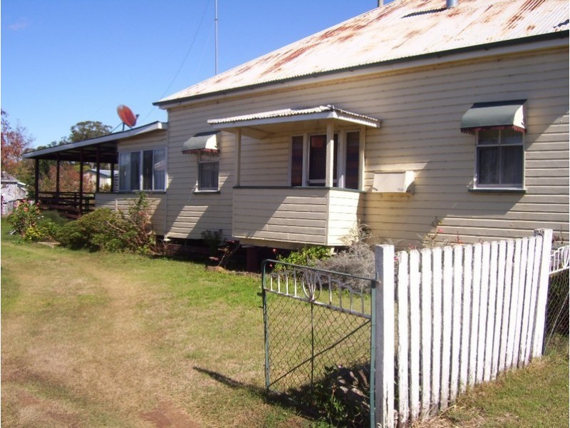 17 Boundary Street, Haden QLD 4353