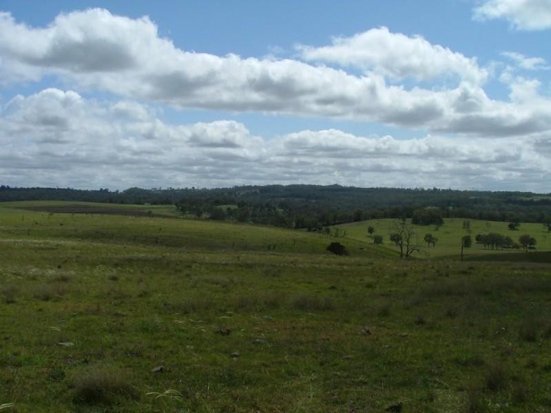 . Anger Road, Crows Nest QLD 4355