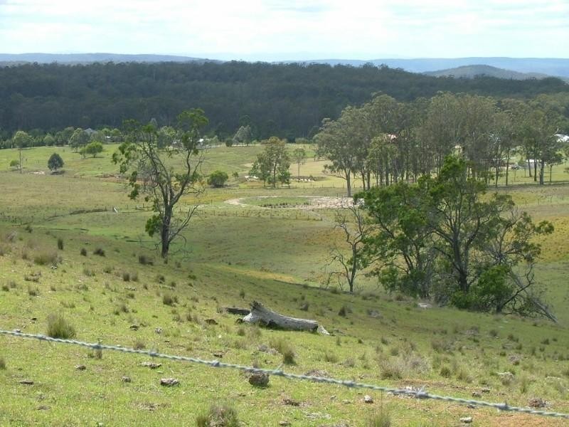 . Anger Road, Crows Nest QLD 4355