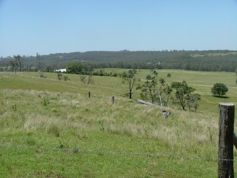 . Anger Road, Crows Nest QLD 4355