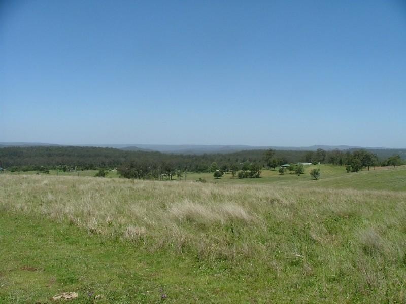 . Anger Road, Crows Nest QLD 4355